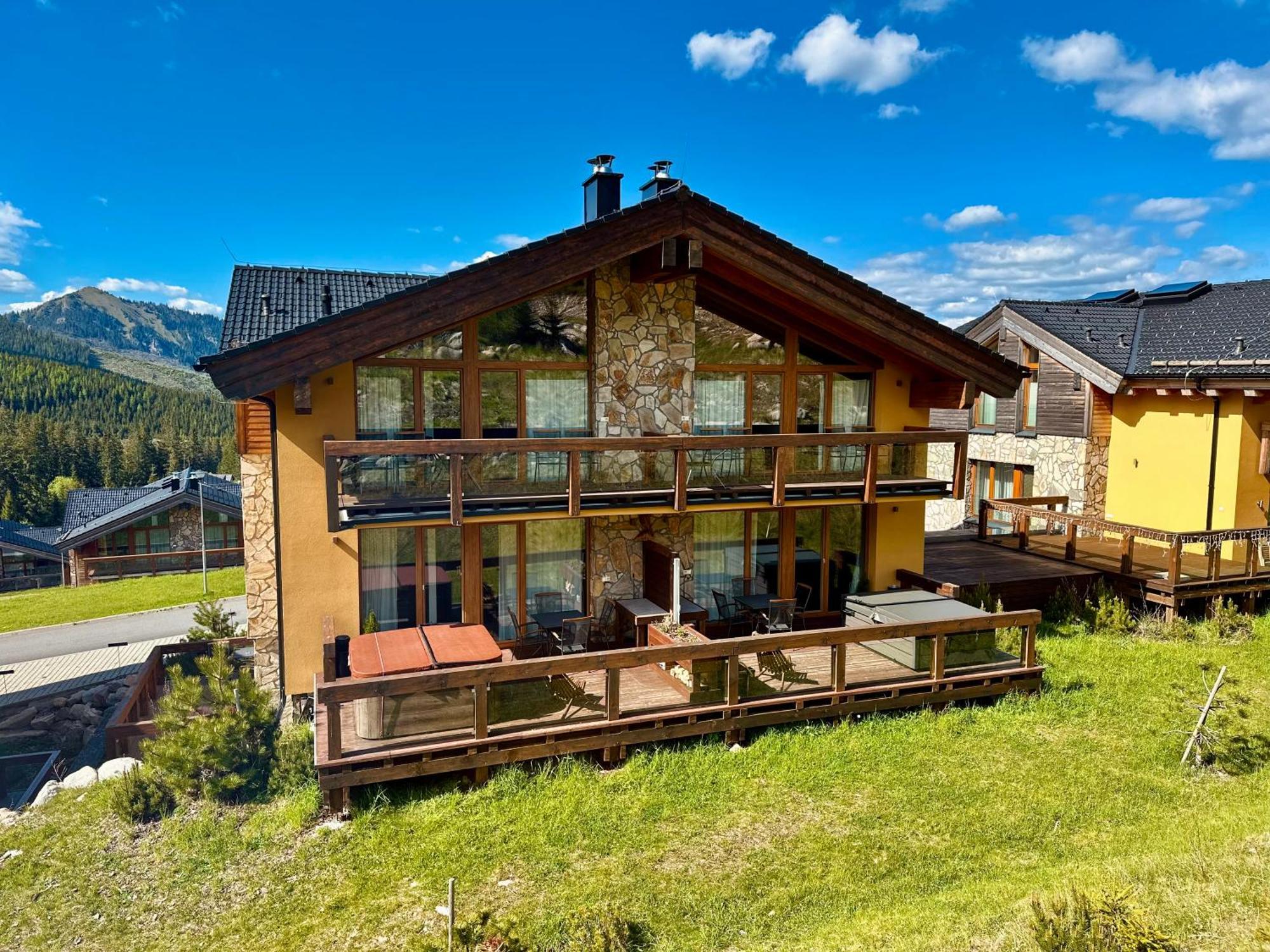 Chalet Mountain Демяновская долина Экстерьер фото